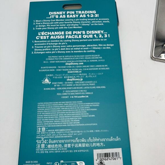 Disney Parks Star Wars Pins And Lanyard Pin Trading Starter Pack - Picture 3 of 5